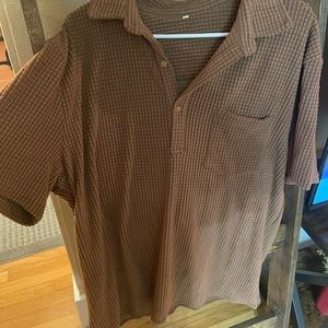 Brown collar shirt